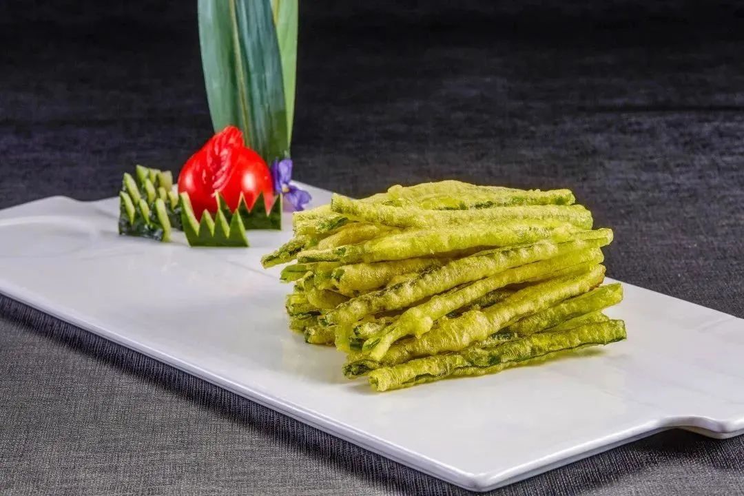 酥炸燕尾菜